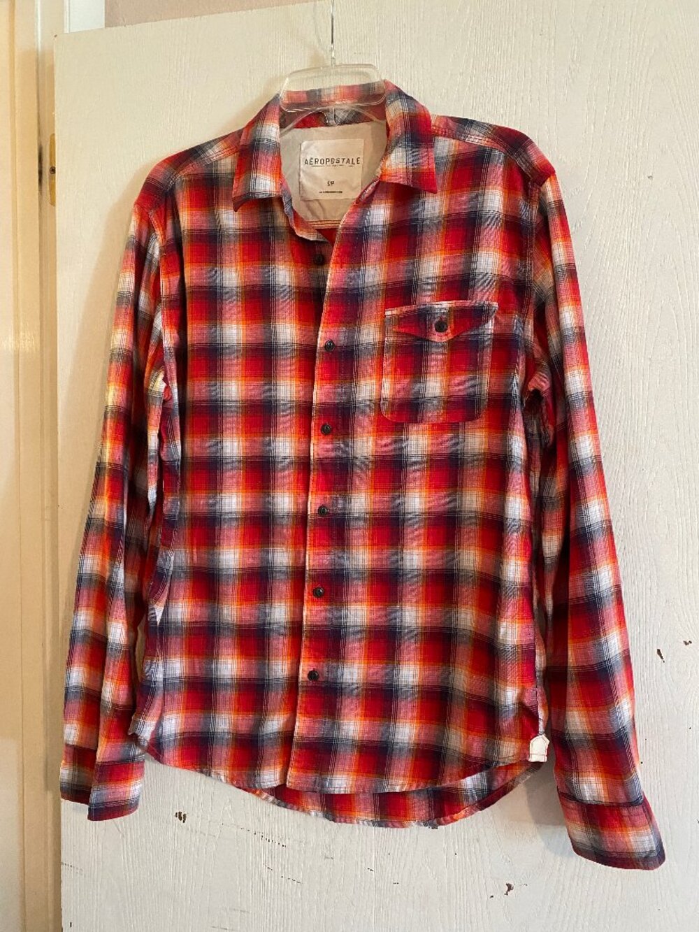 Aeropostale Mens SM Flannel Shirt Red White Blue Plaid Long Sleeve Button Up
